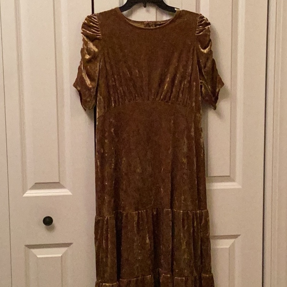 Who What Wear Marigold Velvet Dress